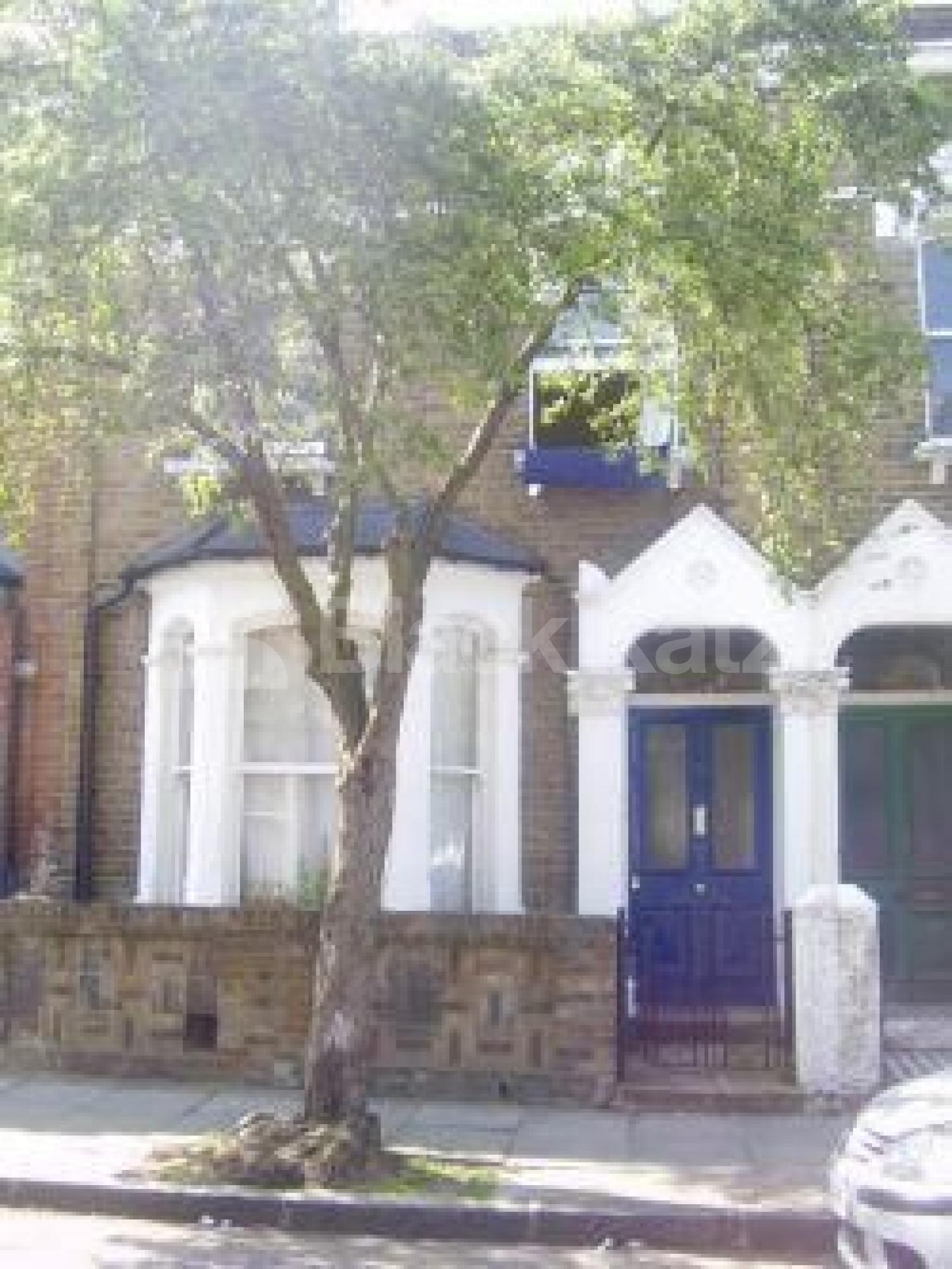 			2 Bedroom, 1 bath, 1 reception Flat			 Wedmore Gardens, TUFNELL PARK N19 N19